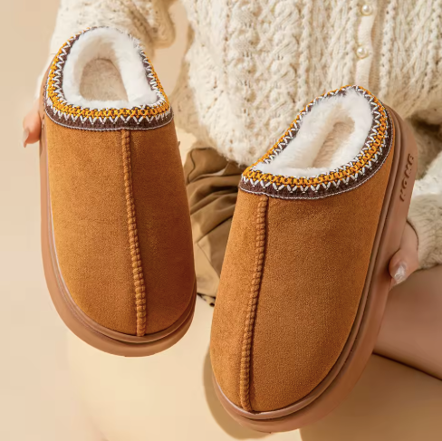 Femme Homme Chausson en Daim Suède Cuir Véritable Pantoufles Hiver Chaud Doublure en Feutre Confortable Imperméable Antidérapante